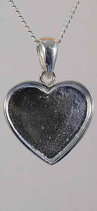 Heart pendant