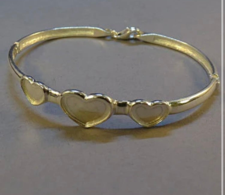 3 heart bangle