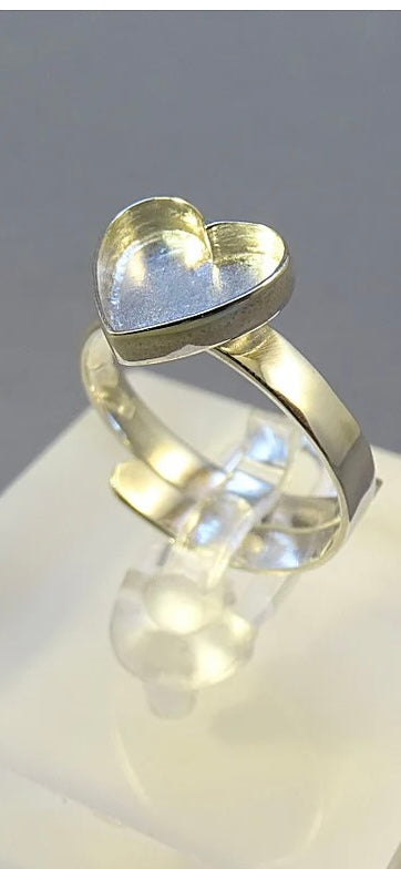 Heart ring
