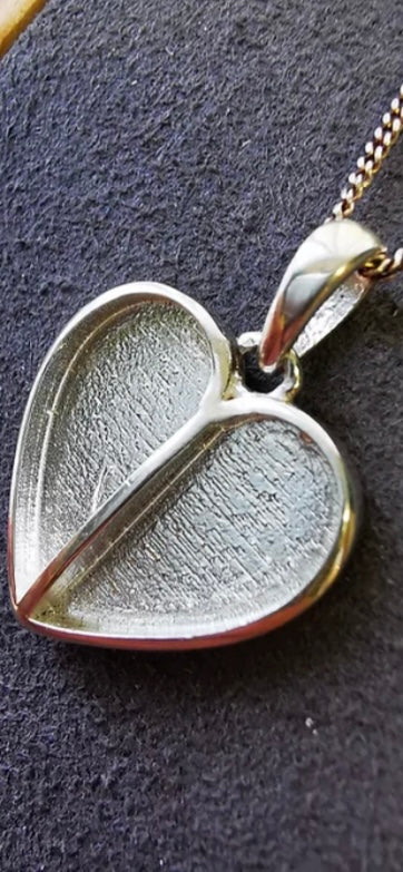Split heart pendant
