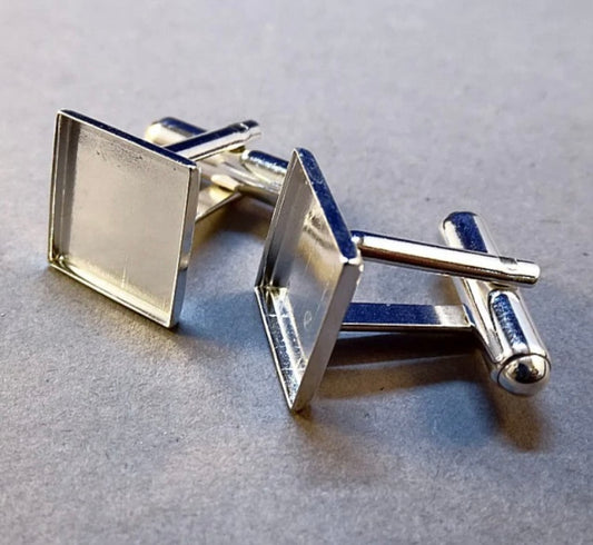 Square cufflinks