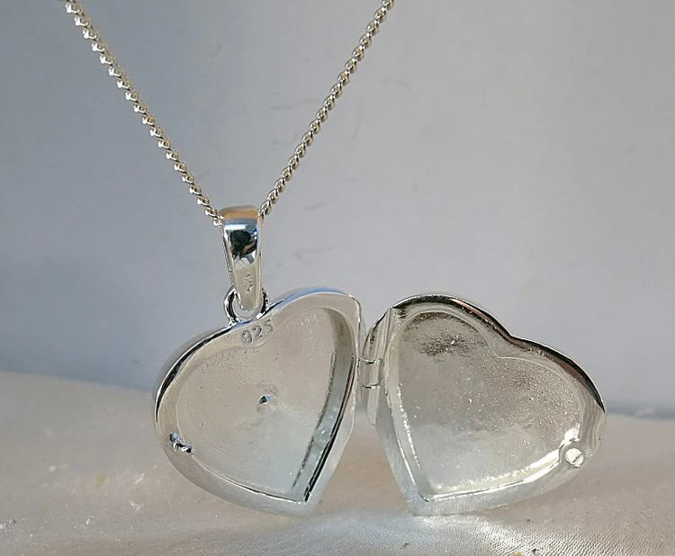 Heart locket