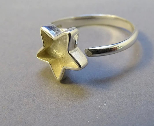 Star ring
