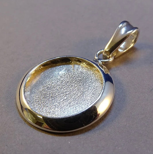 Round pendant