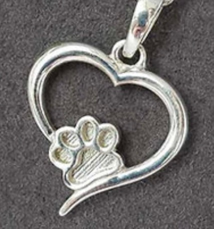 Heart paw pendant