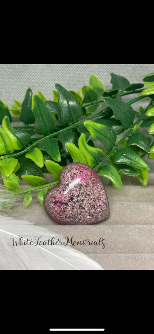 Heart in your hand 🤍